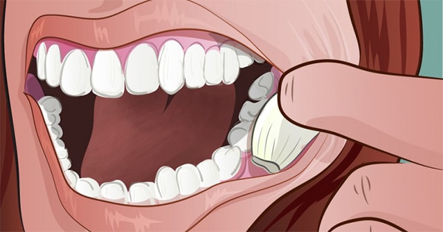 Putting Some Garlic In Your Mouth for 30 Minutes Can Help You Fight These Following Health Problems